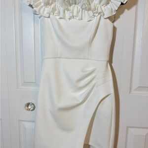 Elegant Asymmetrical Cream Dress with Ruffled Neckline. EUC